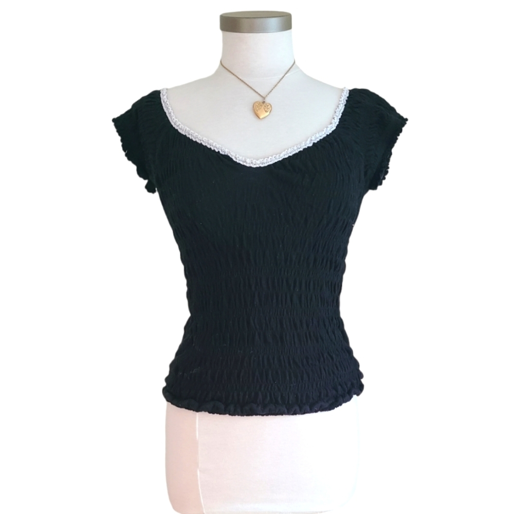 MAJORA Black Top
